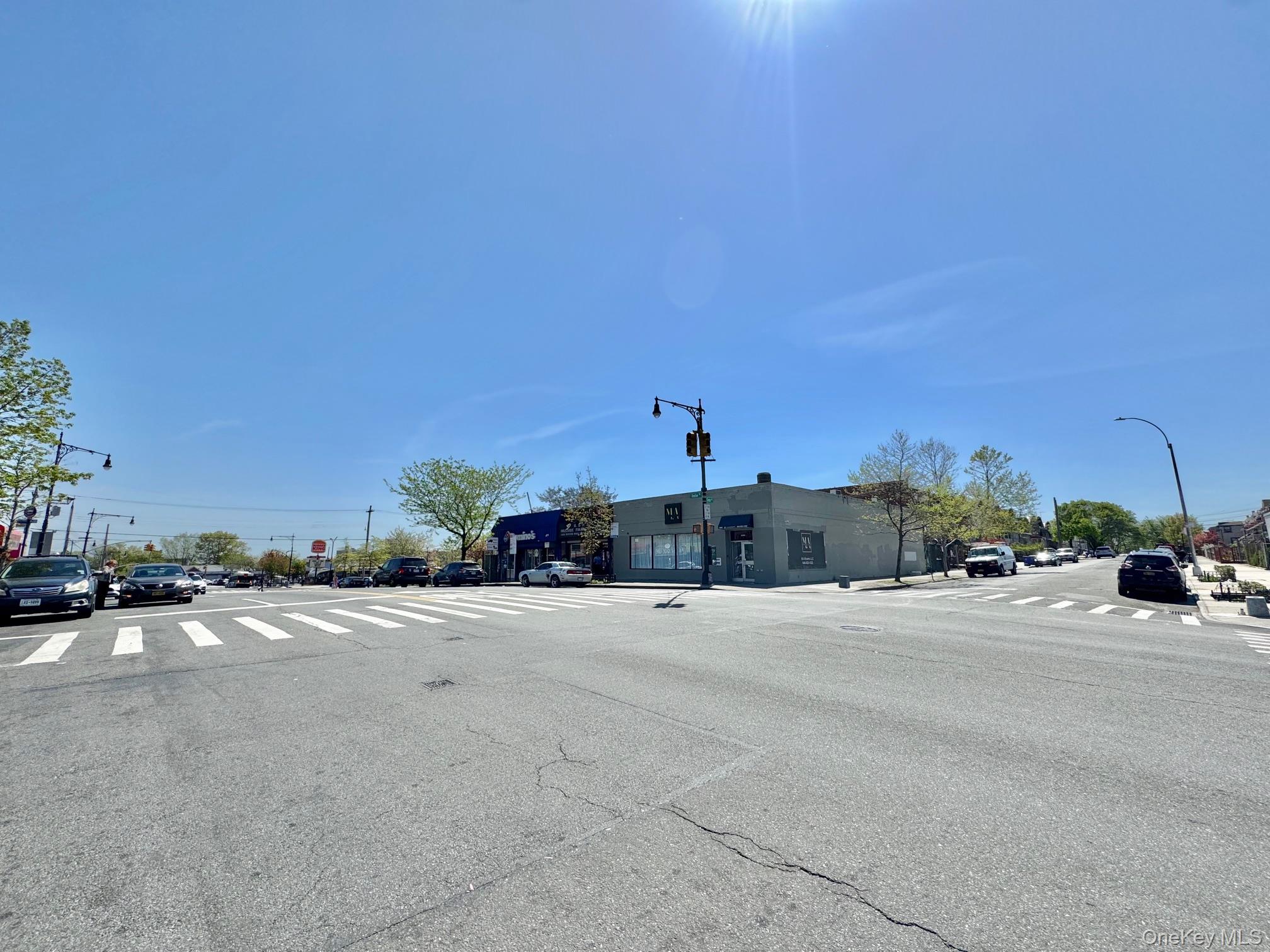 3480-3490 Boston/Eastchester (3377) Road