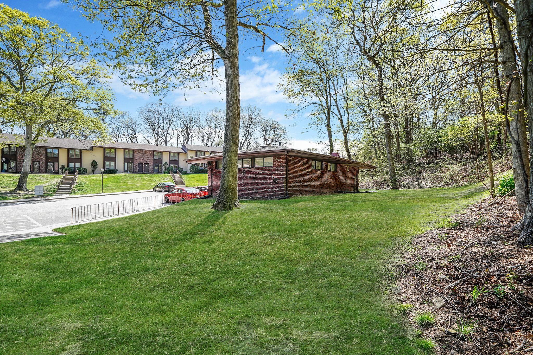 7 Spruce Court #7, Selden, New York image 24