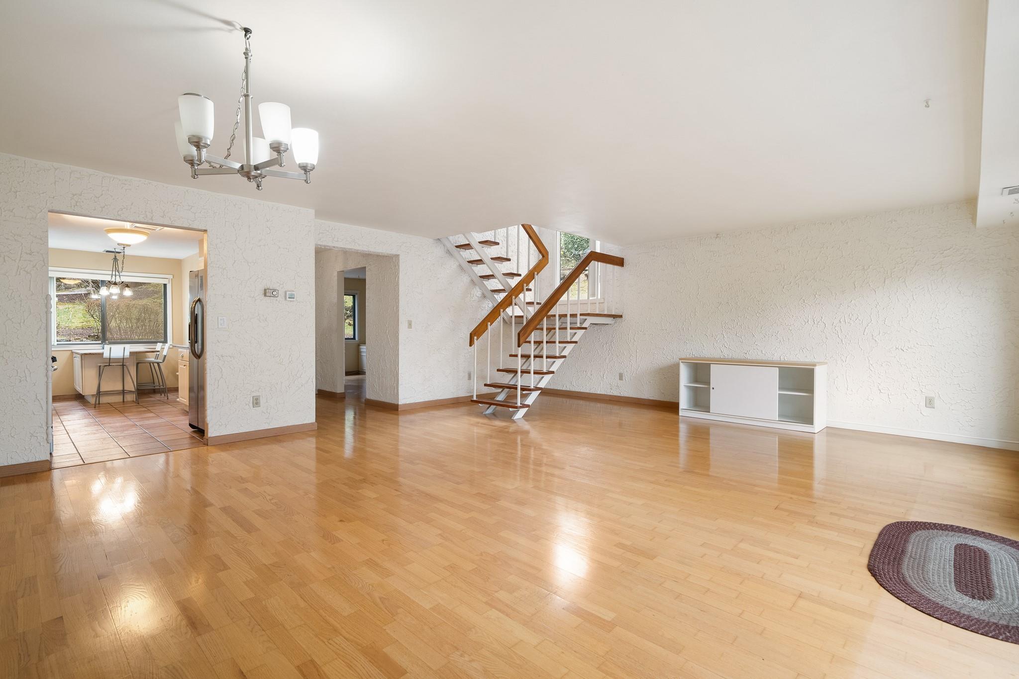 367 Martling Avenue, Tarrytown, New York image 10