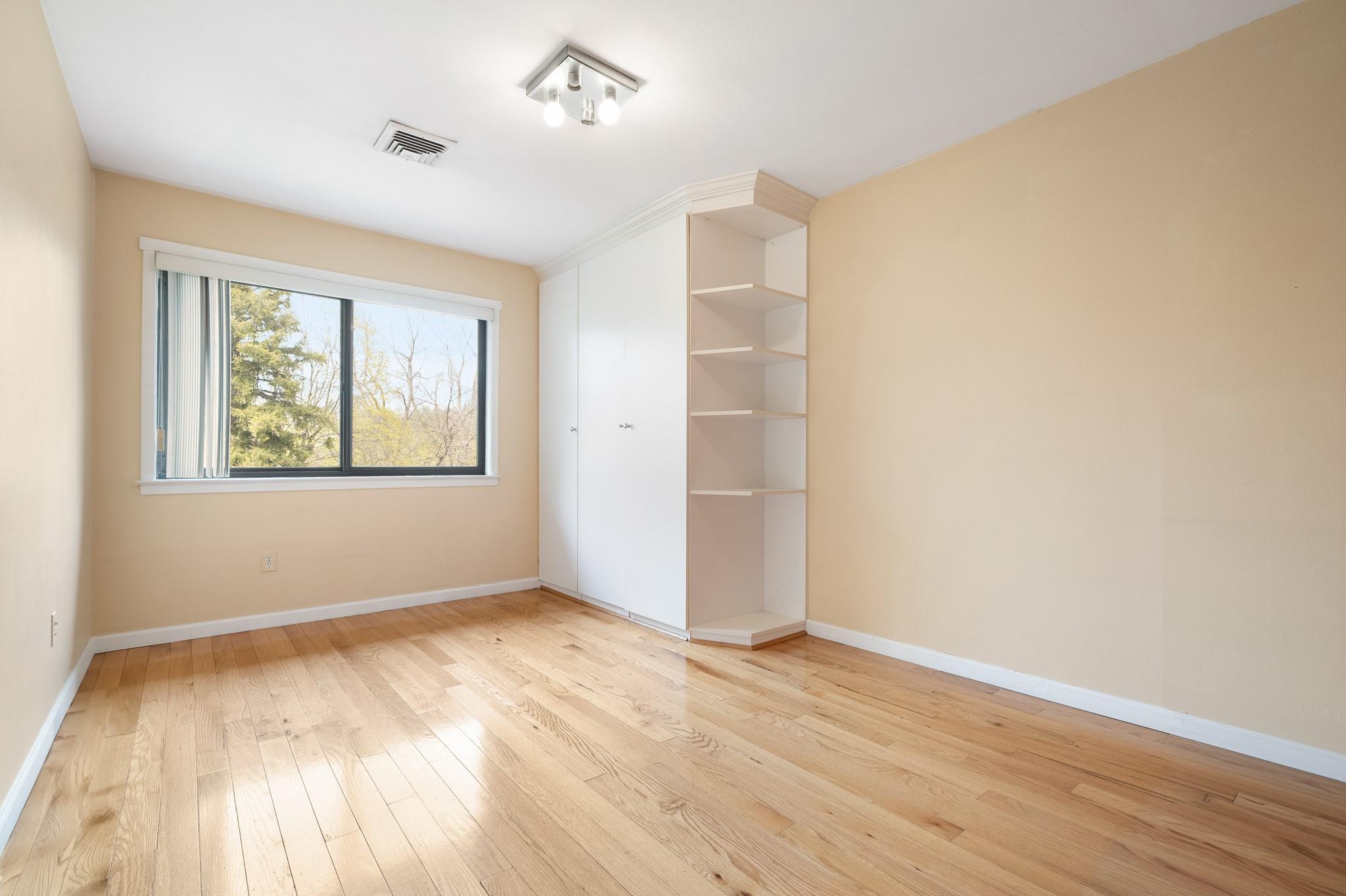 367 Martling Avenue, Tarrytown, New York image 22