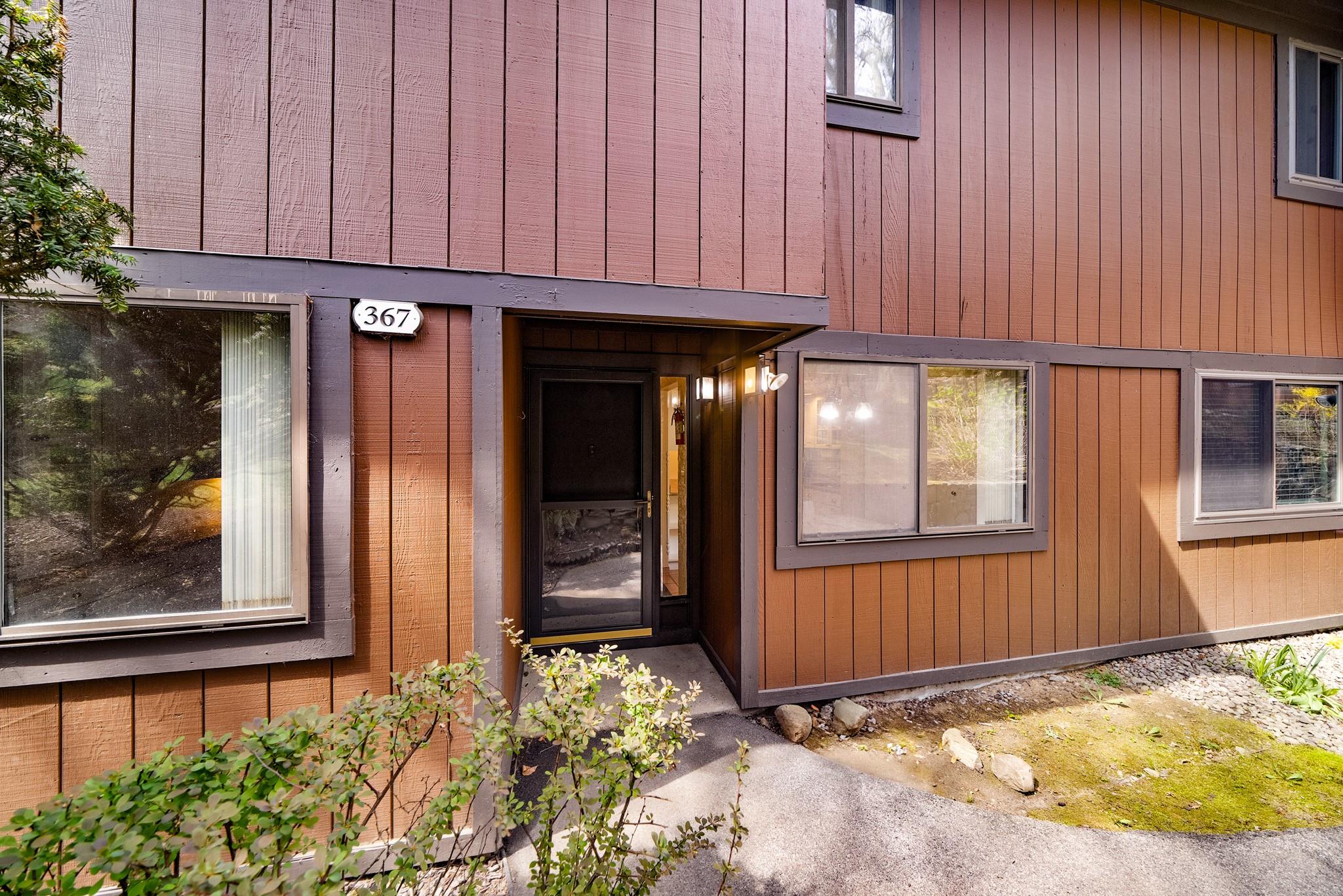 367 Martling Avenue, Tarrytown, New York image 2