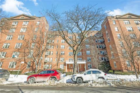 Homes For Sale - 68-37 108 Street #6L<br/> Forest Hills, NY 11375