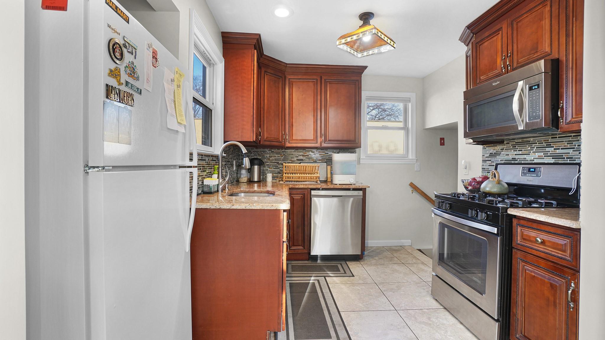 1089 Tulip Avenue, Franklin Square, New York image 6
