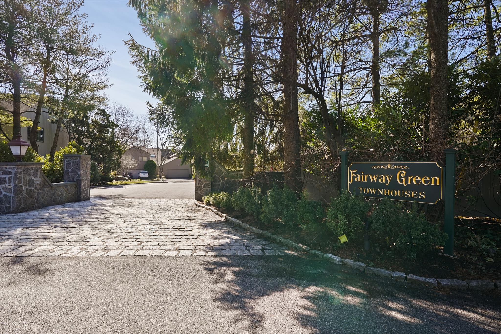 1103 Fairway Green, Mamaroneck, New York image 3