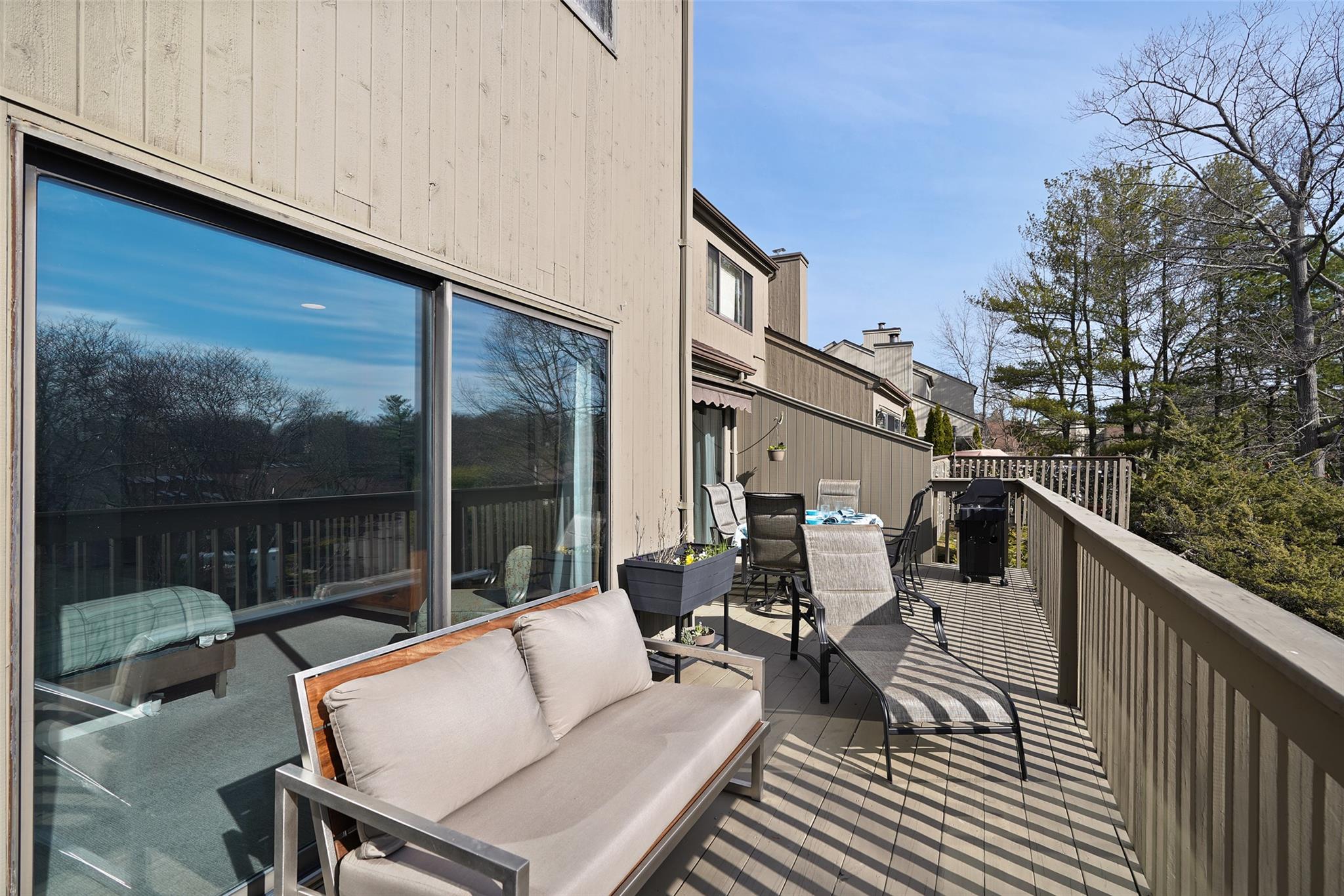 1103 Fairway Green, Mamaroneck, New York image 16