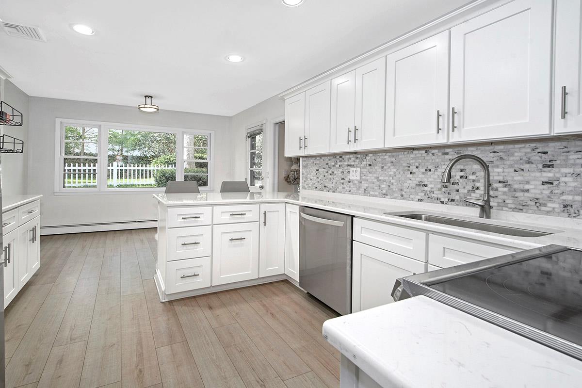 15 Puritan Drive, Scarsdale, New York image 17