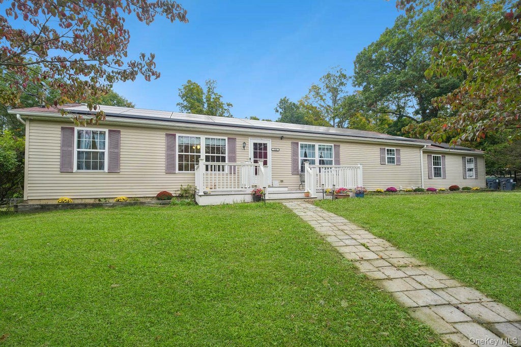 Photo of 131 King Road, Middletown, NY 10941 (MLS # 1057728)