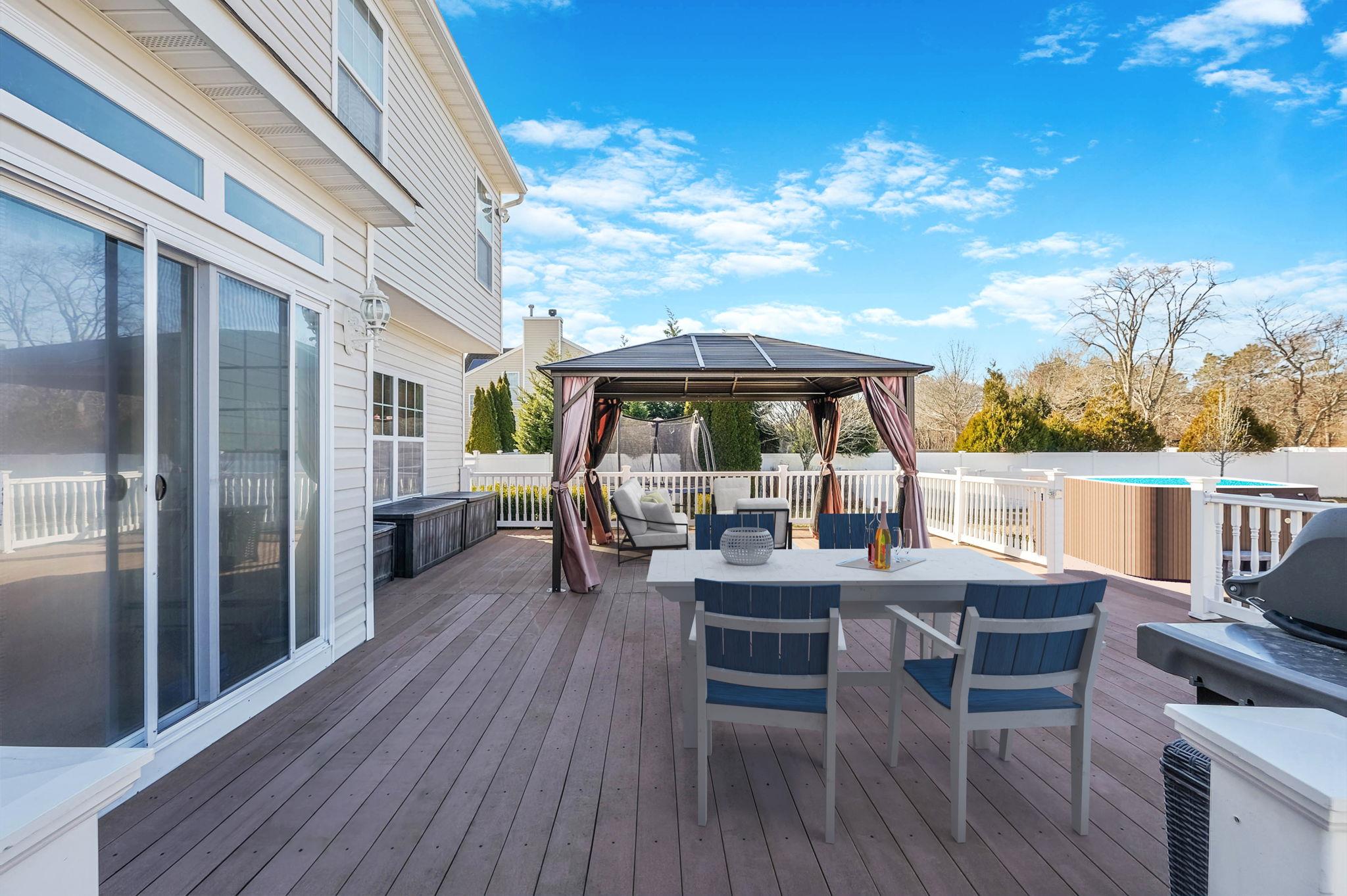 17 Bittersweet Lane, Center Moriches, New York image 31