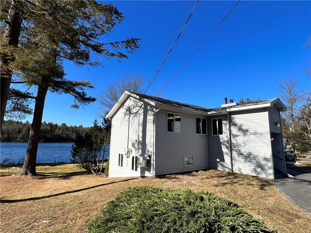 Rental Property at Beaver Lake Road, Rock Hill, New York - Bedrooms: 3 
Bathrooms: 2 
Rooms: 5  - $2,400 MO.