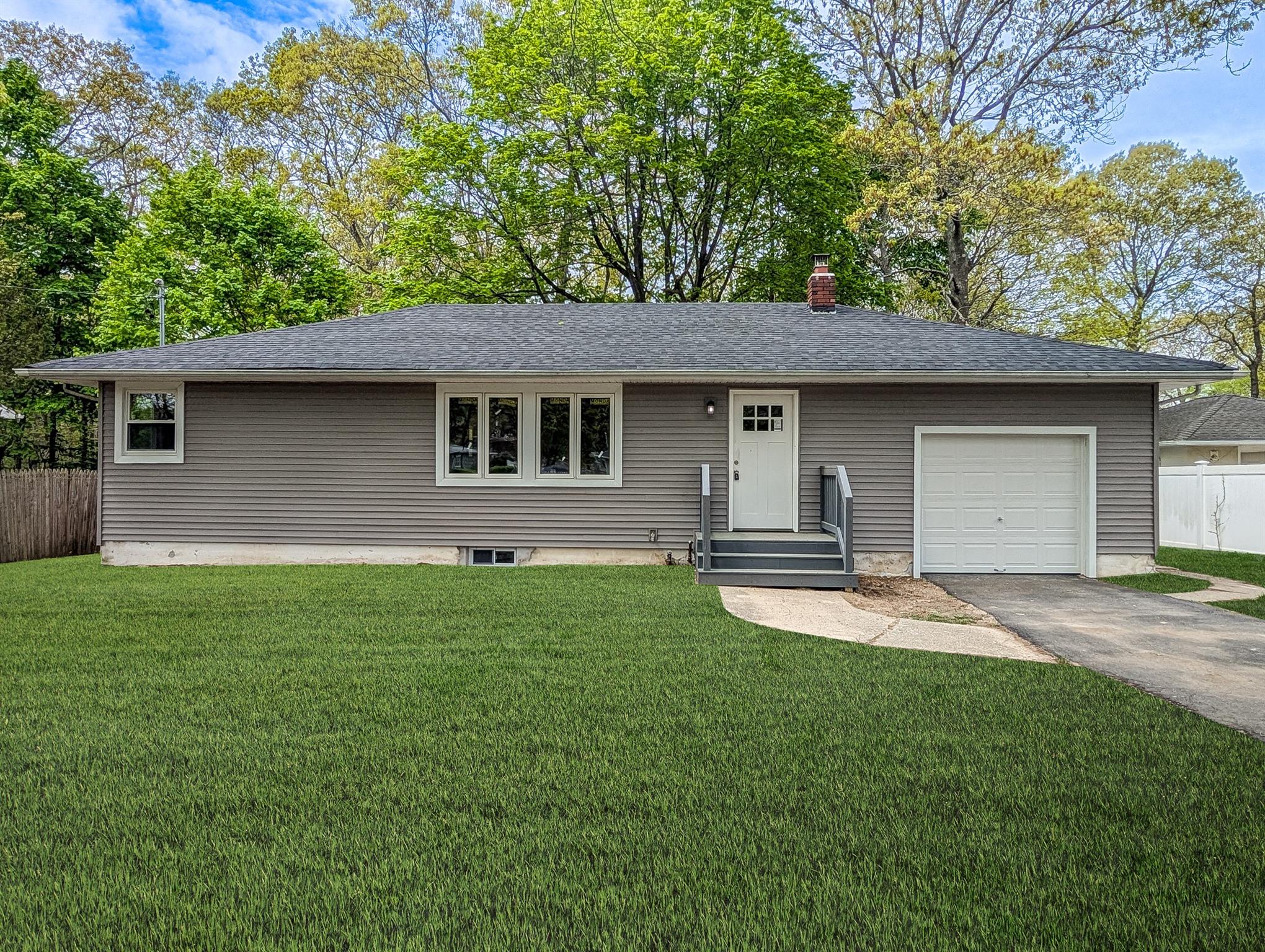 55 Candido Avenue