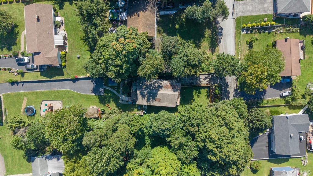 Photo of 14 Young Street, Cortlandt Manor, NY 10567 (MLS # 1053721)