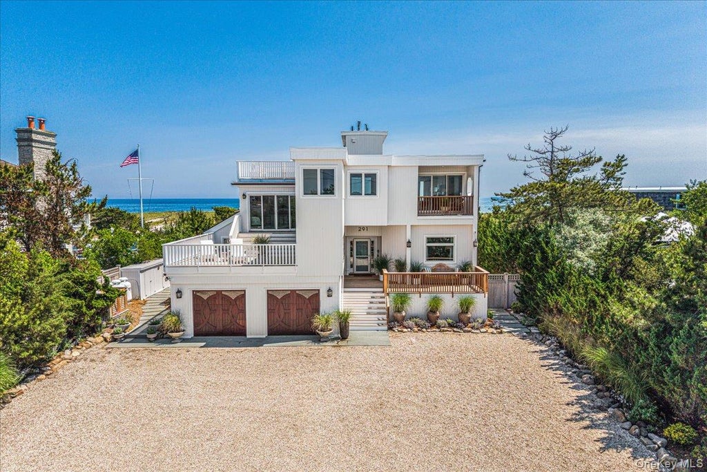 Photo of 291 Dune Road, Westhampton Beach, NY 11978 (MLS # 1019832)