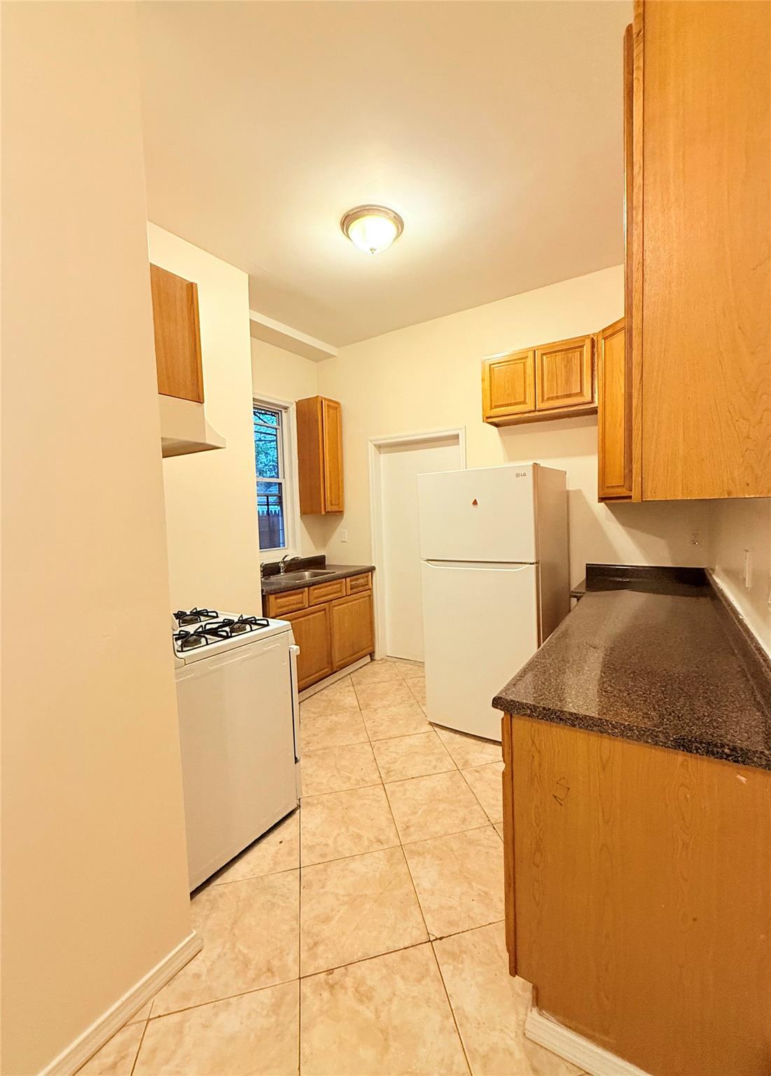 26 Linden Street 1