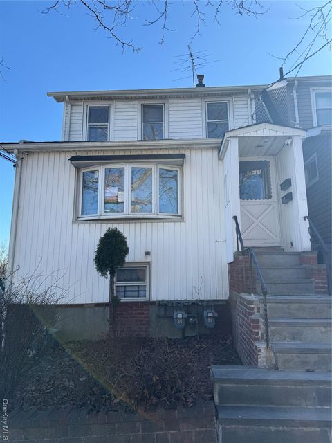 6111 156th Street Flushing NY 11367