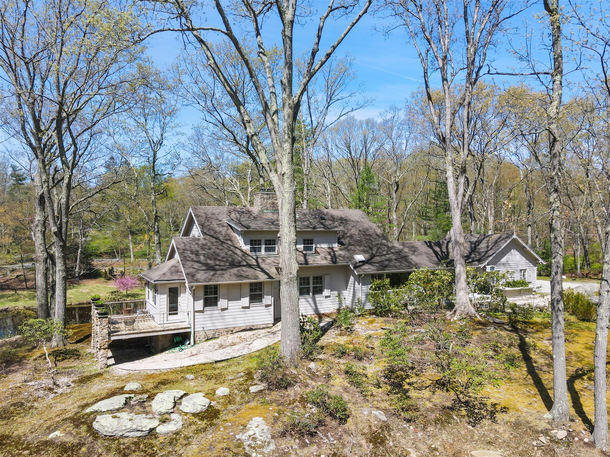 109 Old Church Lane, Pound Ridge, New York image 2