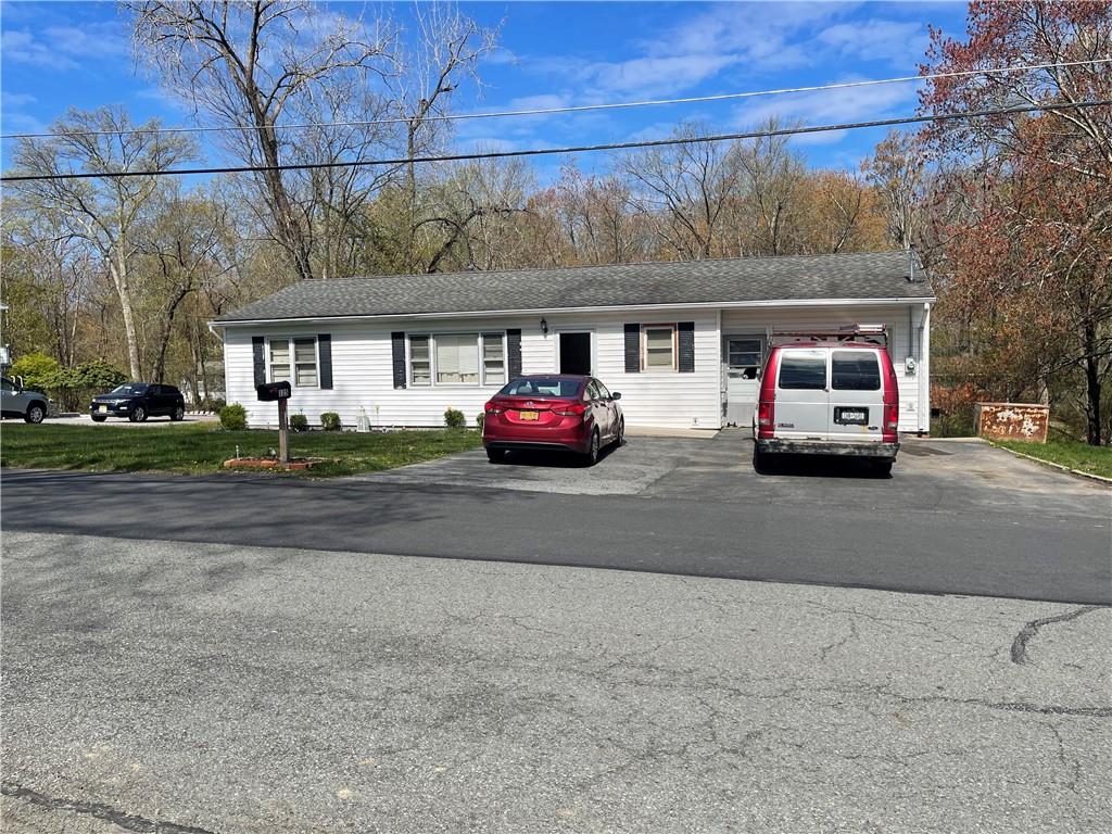 125 Overhill Road, Middletown, New York image 1