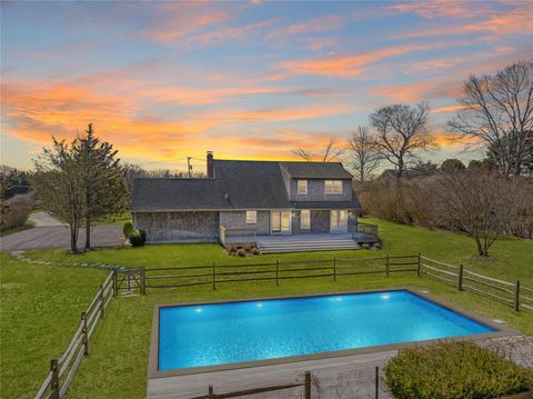107 Seven Ponds Road Water Mill NY 11976