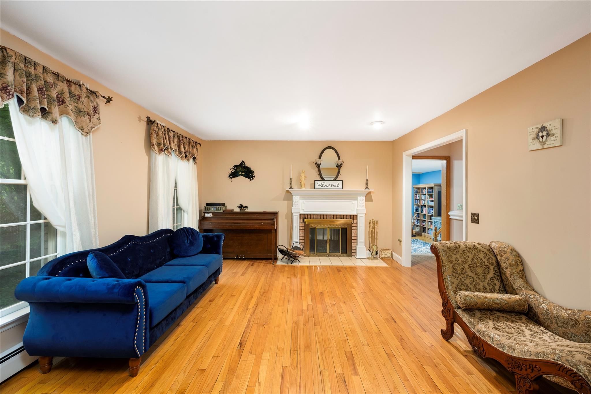 17 Stonegate Drive, Hyde Park, New York image 13