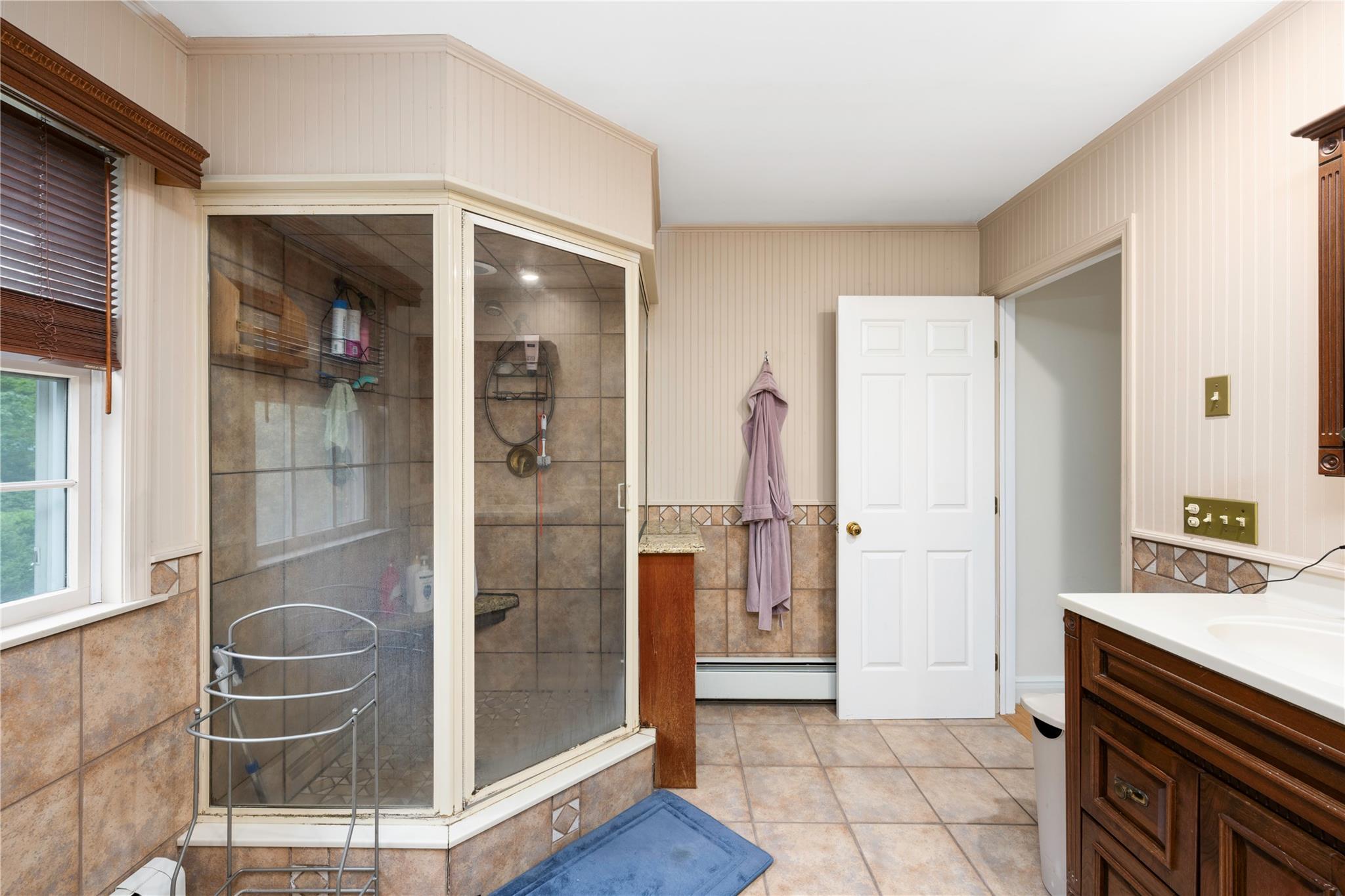 17 Stonegate Drive, Hyde Park, New York image 21