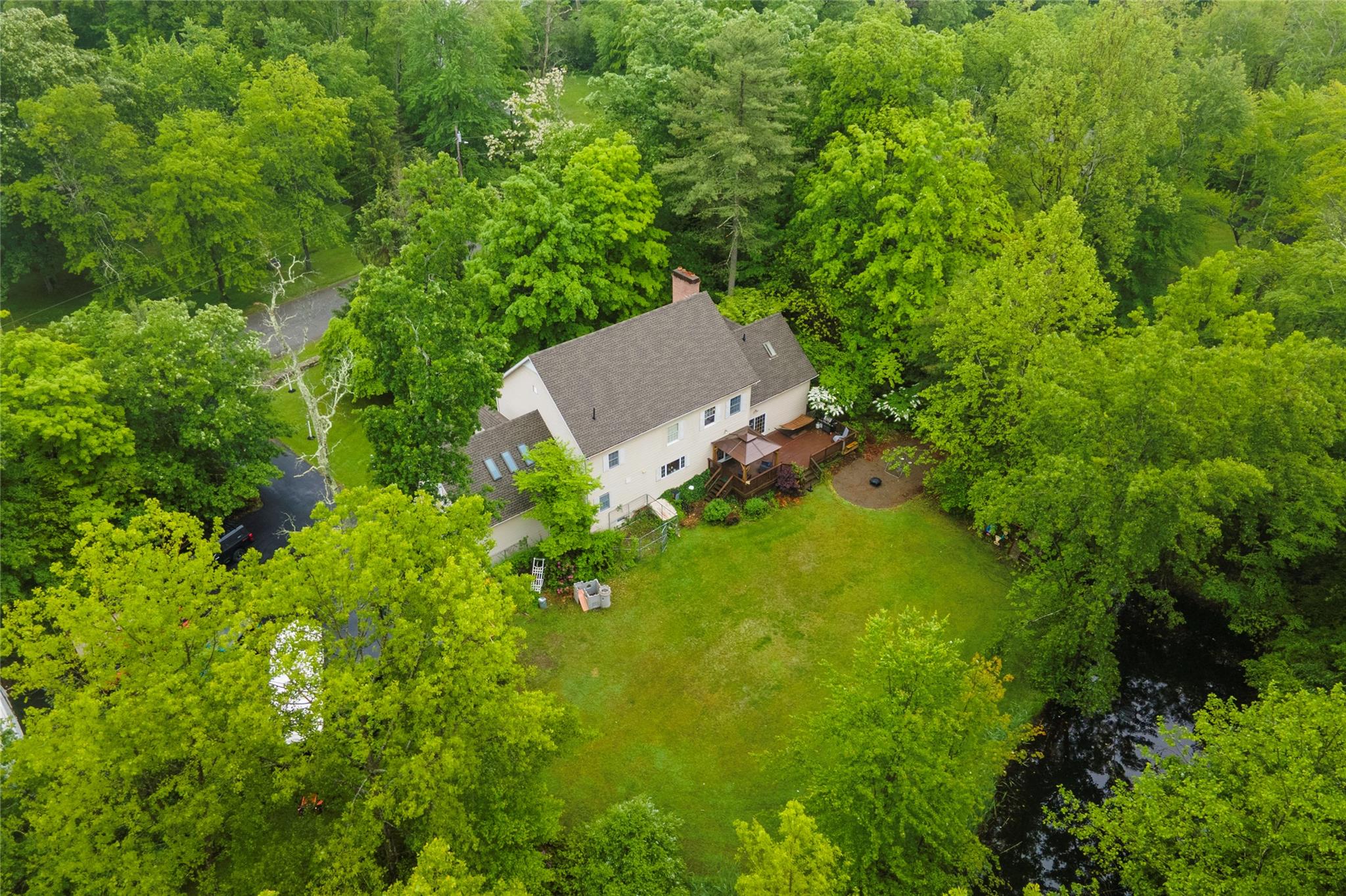 17 Stonegate Drive, Hyde Park, New York image 42