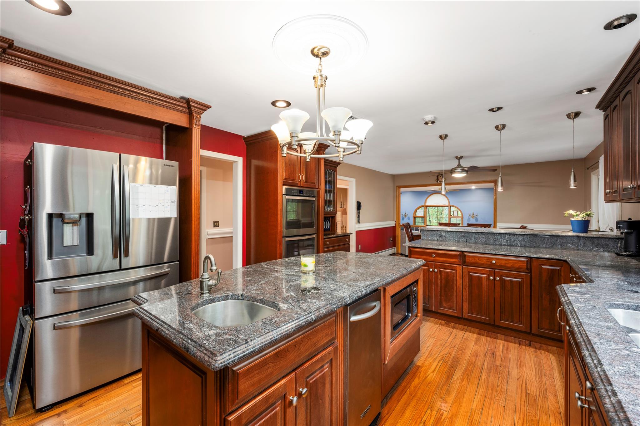 17 Stonegate Drive, Hyde Park, New York image 8