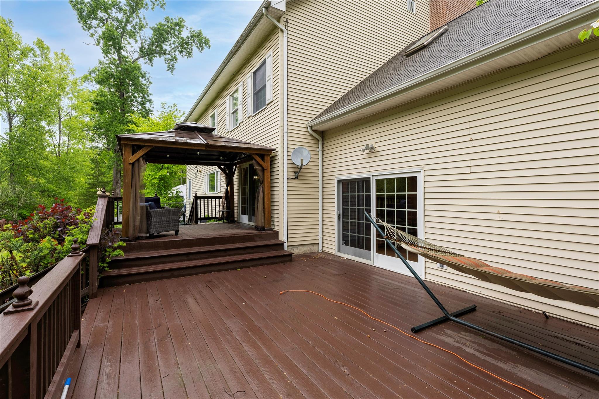 17 Stonegate Drive, Hyde Park, New York image 33