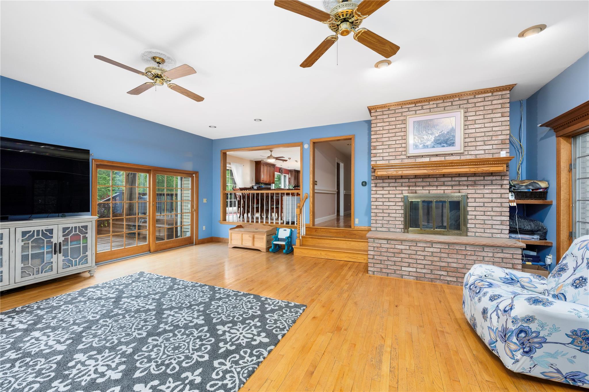17 Stonegate Drive, Hyde Park, New York image 11