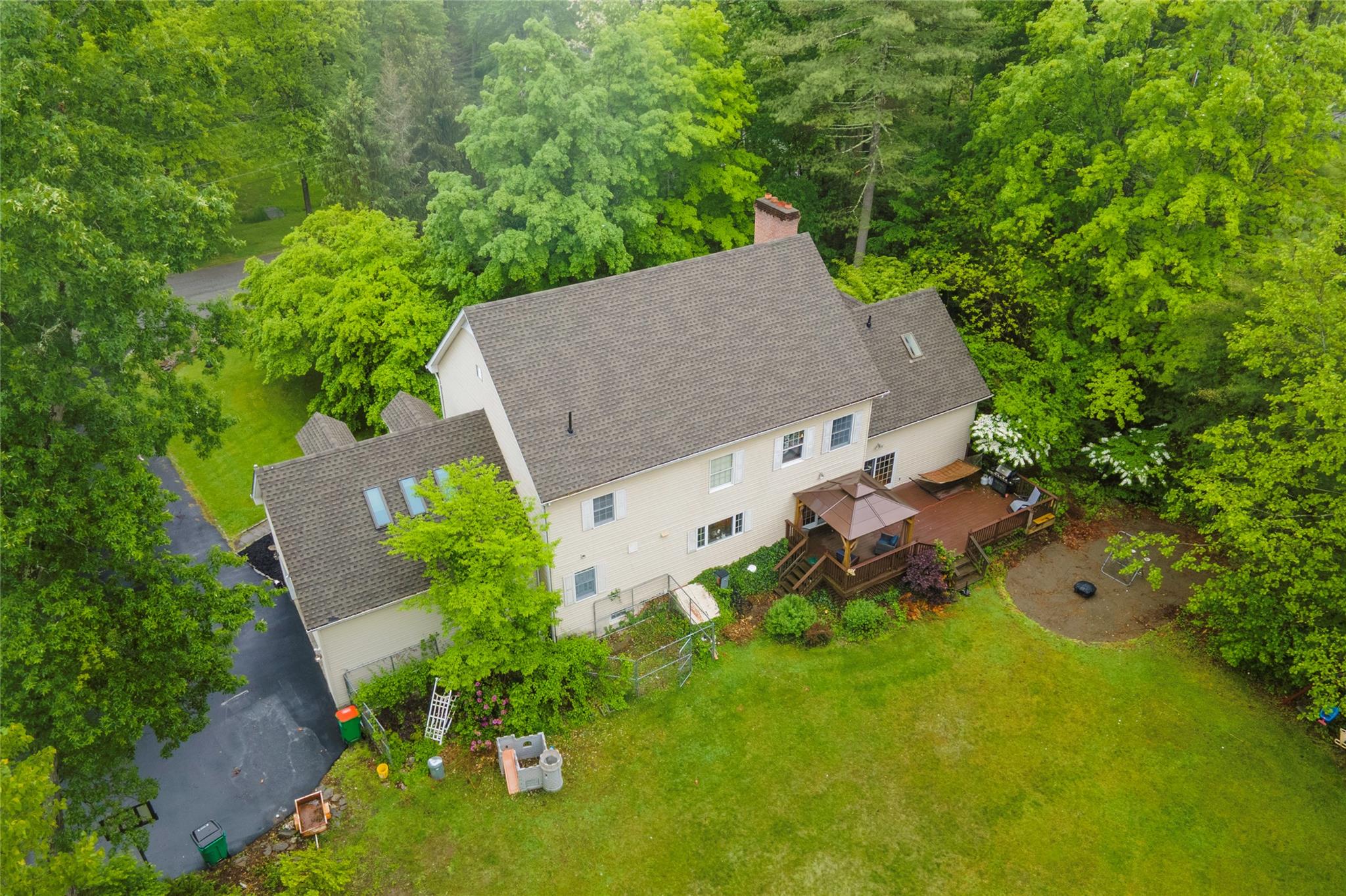 17 Stonegate Drive, Hyde Park, New York image 41