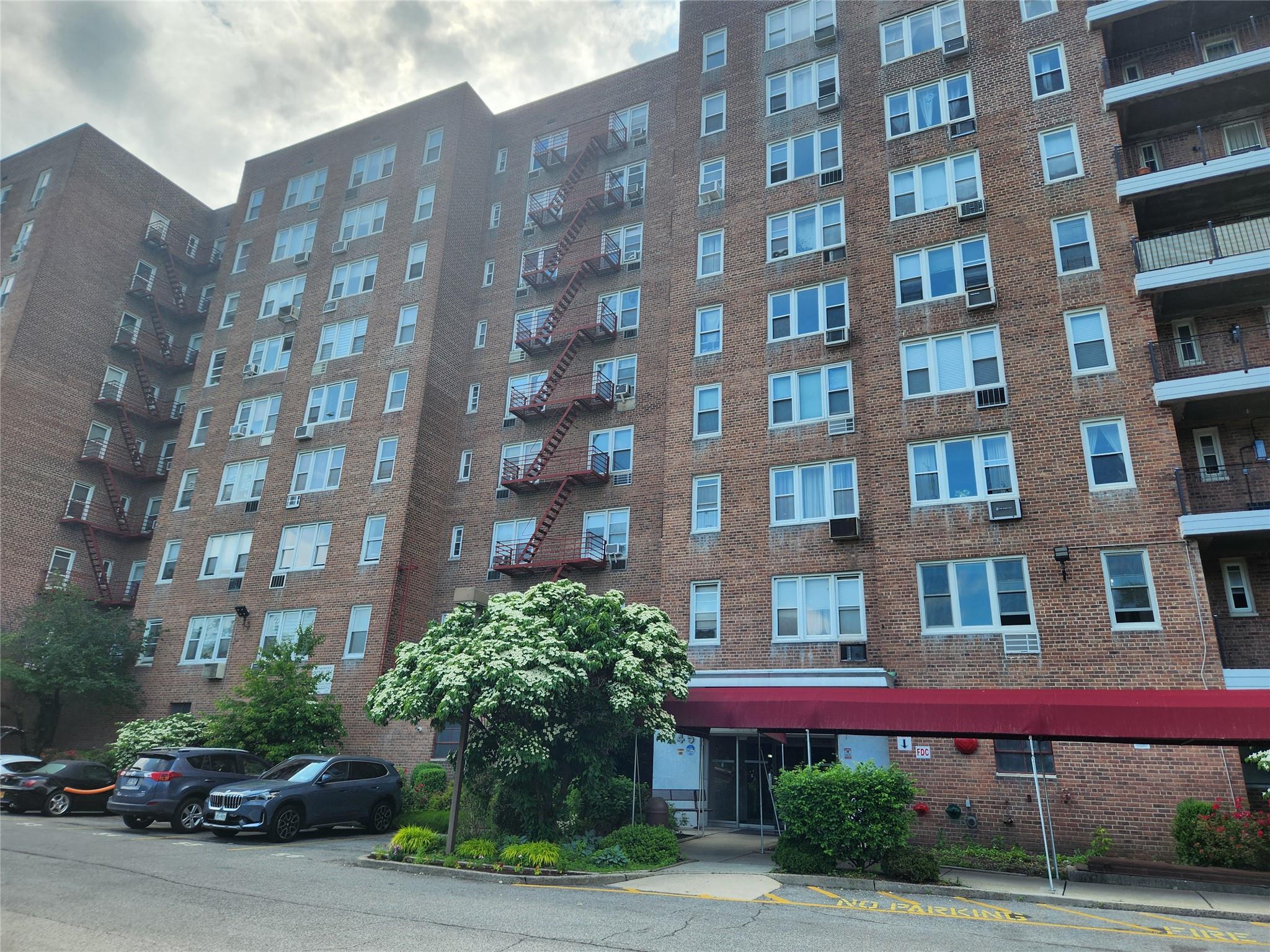 245 Rumsey Road #6X, Yonkers, New York image 1