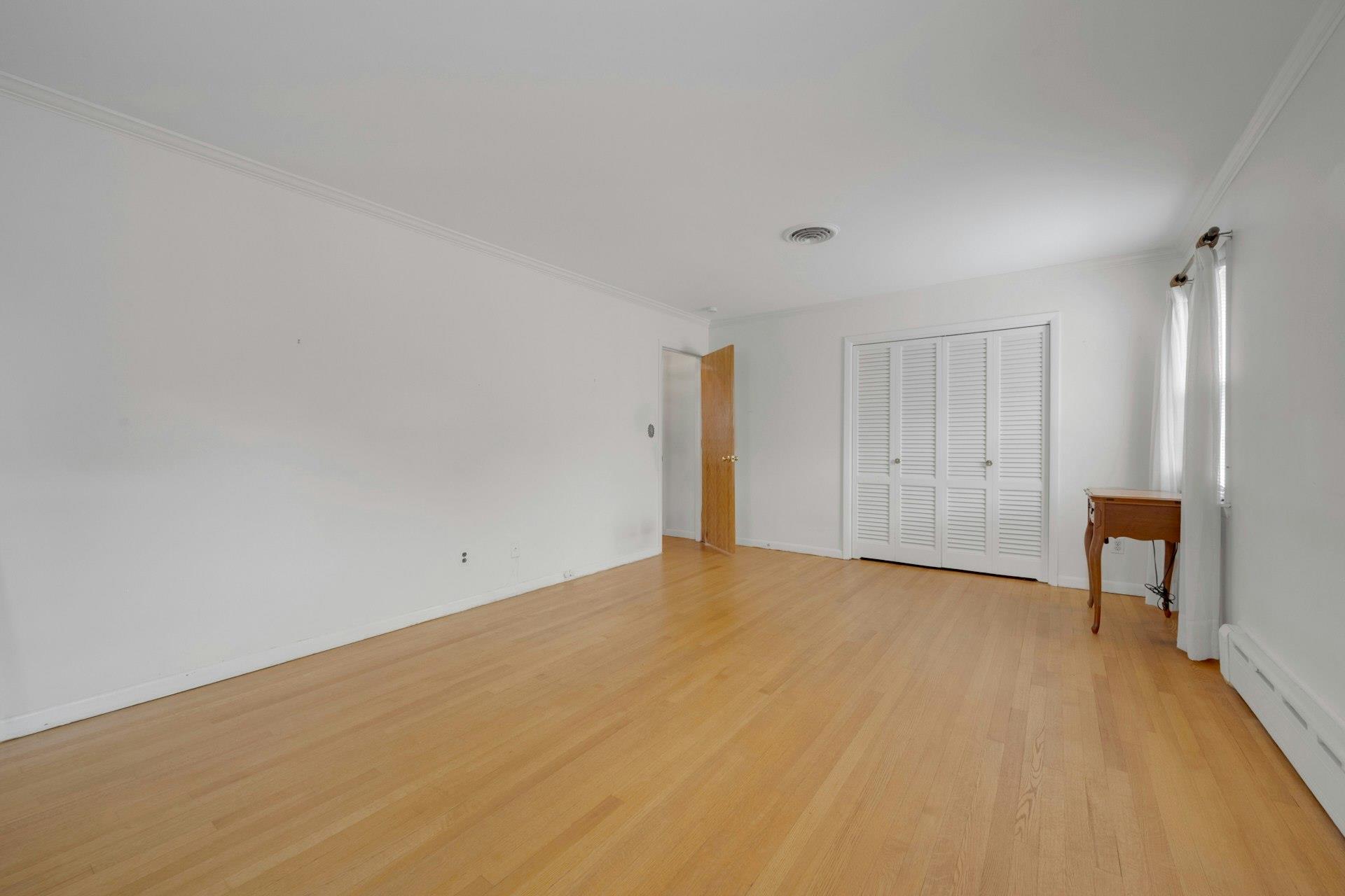 115 Fowler Avenue, Yonkers, New York image 25
