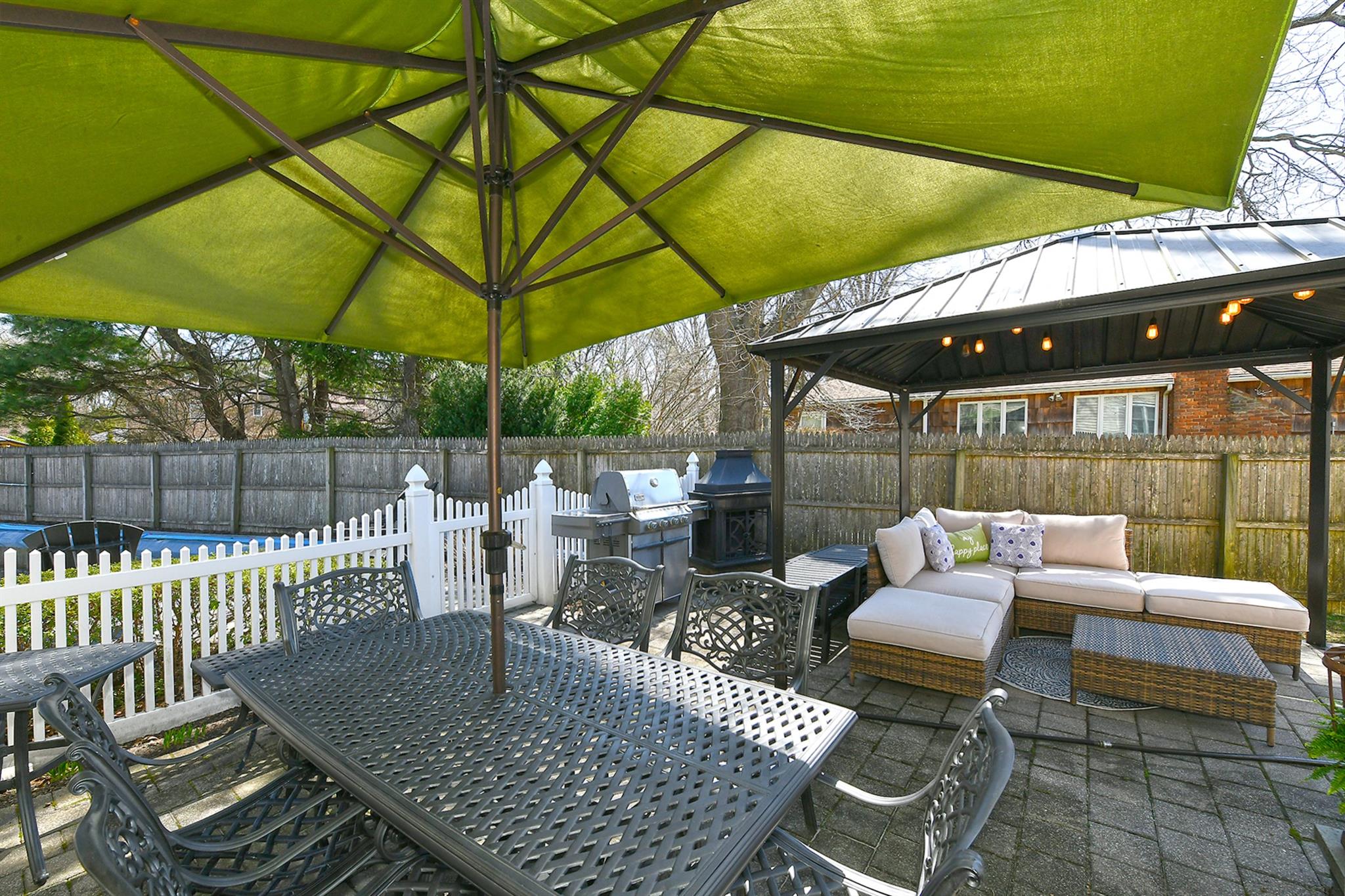42 Campbell Drive, Dix Hills, New York image 29