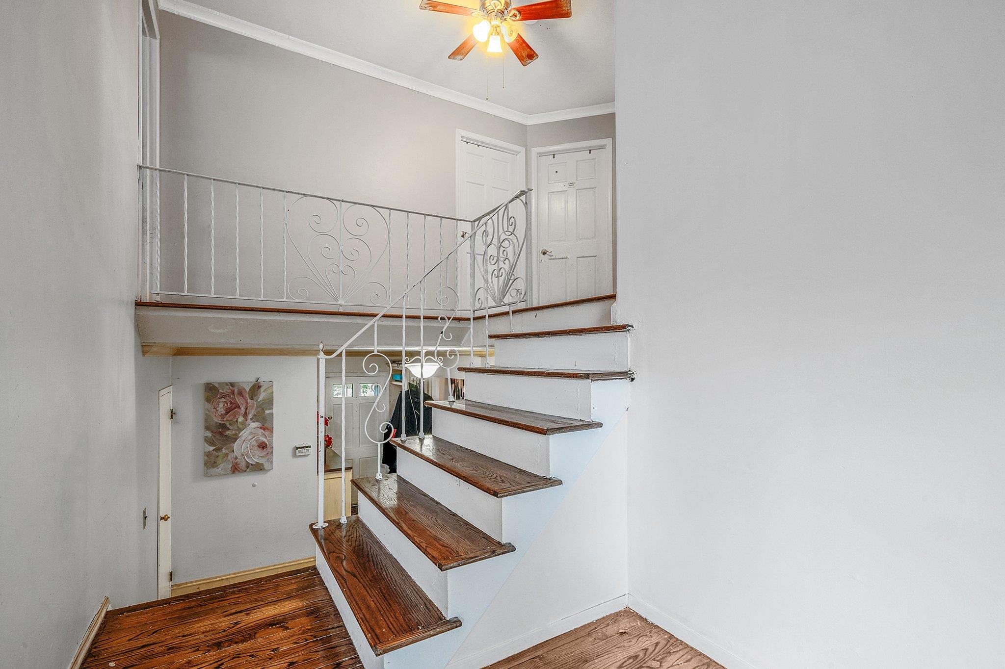 420 Old Country Road, Deer Park, New York image 13