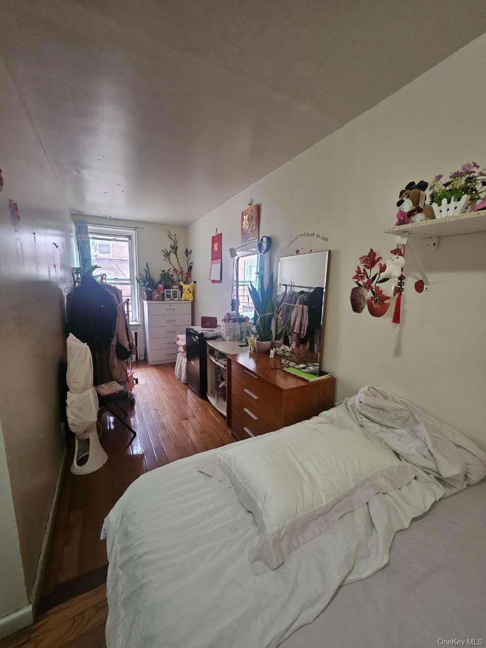 43-43 Kissena Blvd 302