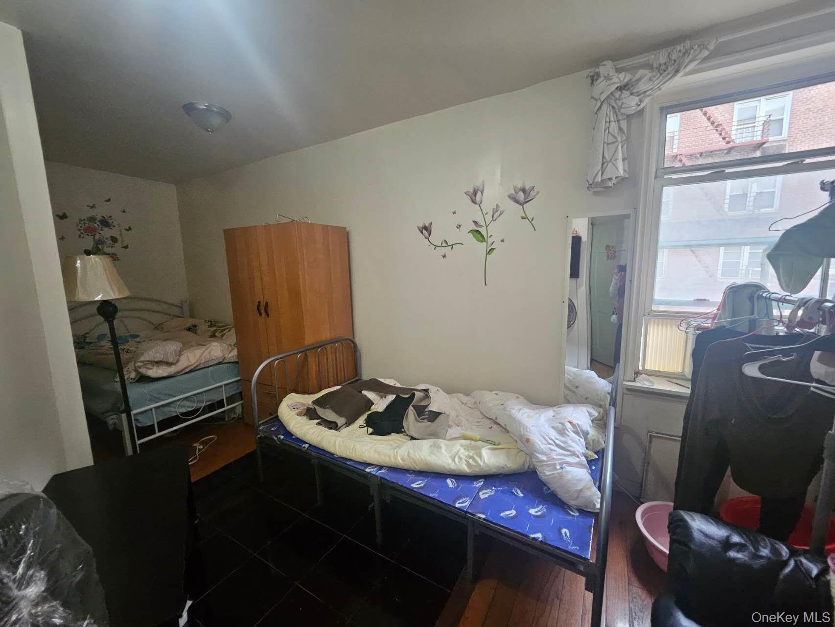 43-43 Kissena Blvd 302