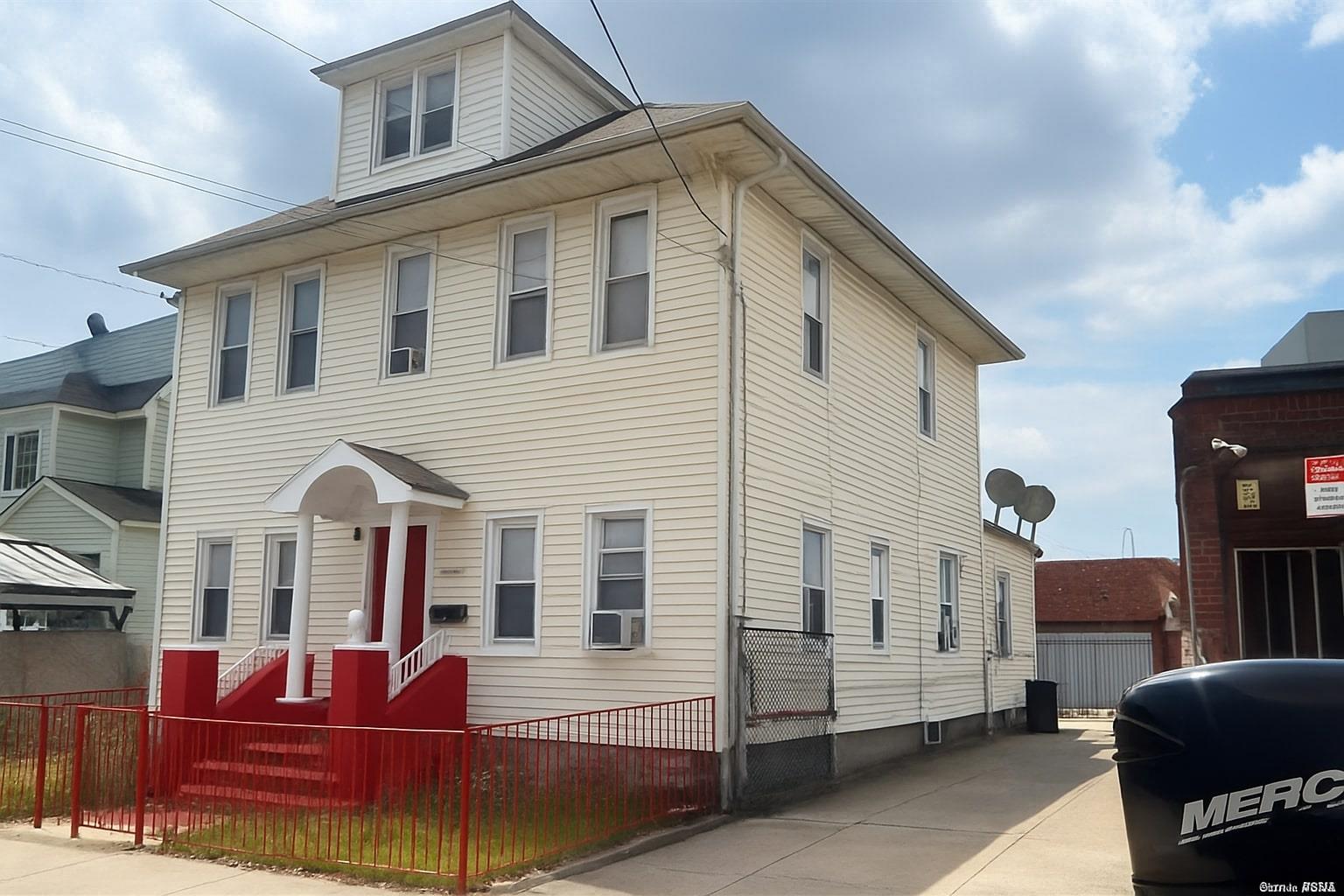 Property for Sale at 108th Street, Richmond Hill, Queens, NY - Bedrooms: 4 
Bathrooms: 2 
Rooms: 12  - $1,399,000