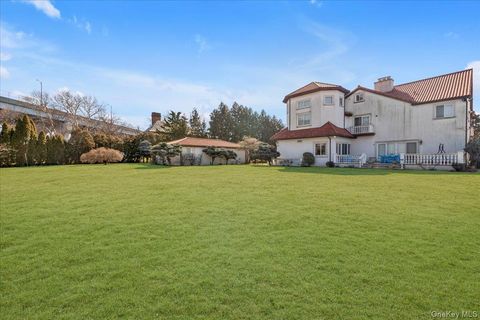 118 Malba Drive Malba NY 11357