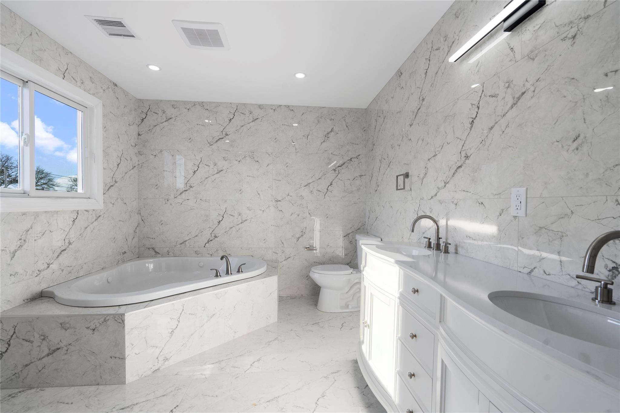 66 Berkshire Road, Bethpage, New York image 19