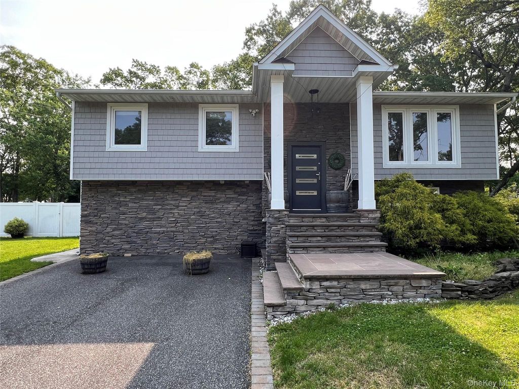 Photo of 35 Junard Boulevard, Port Jefferson Station, NY 11776 (MLS # 922222)