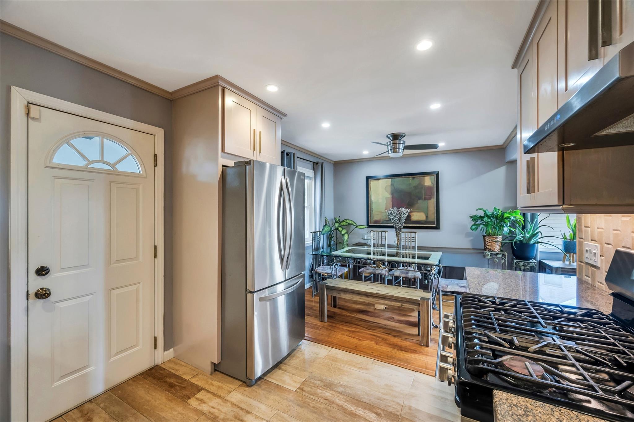105 N Terrace Place, Valley Stream, New York image 15