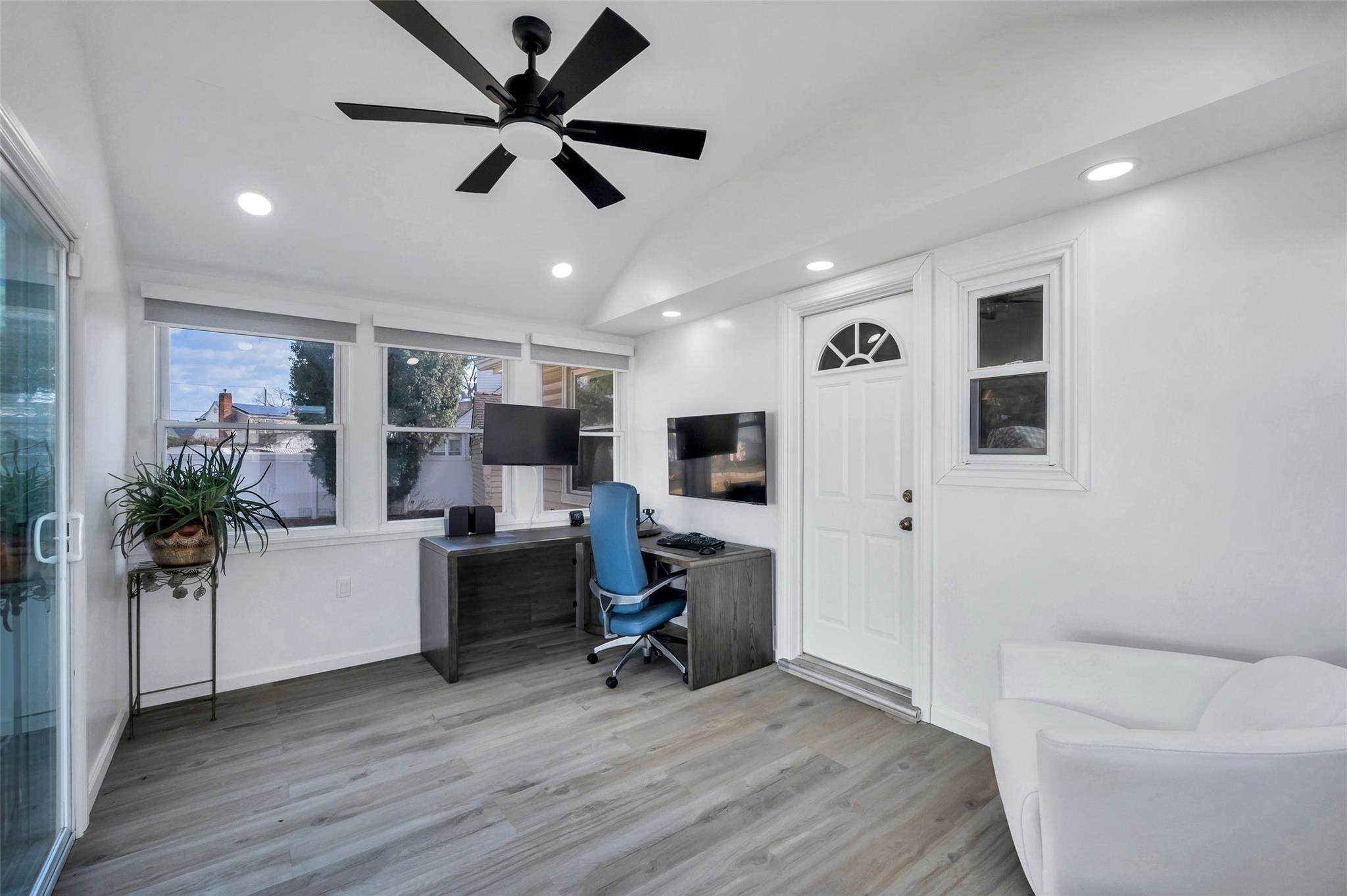 105 N Terrace Place, Valley Stream, New York image 33