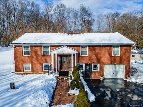 Homes For Sale - 2096 State Route 94<br/> Salisbury Mills, NY 12577