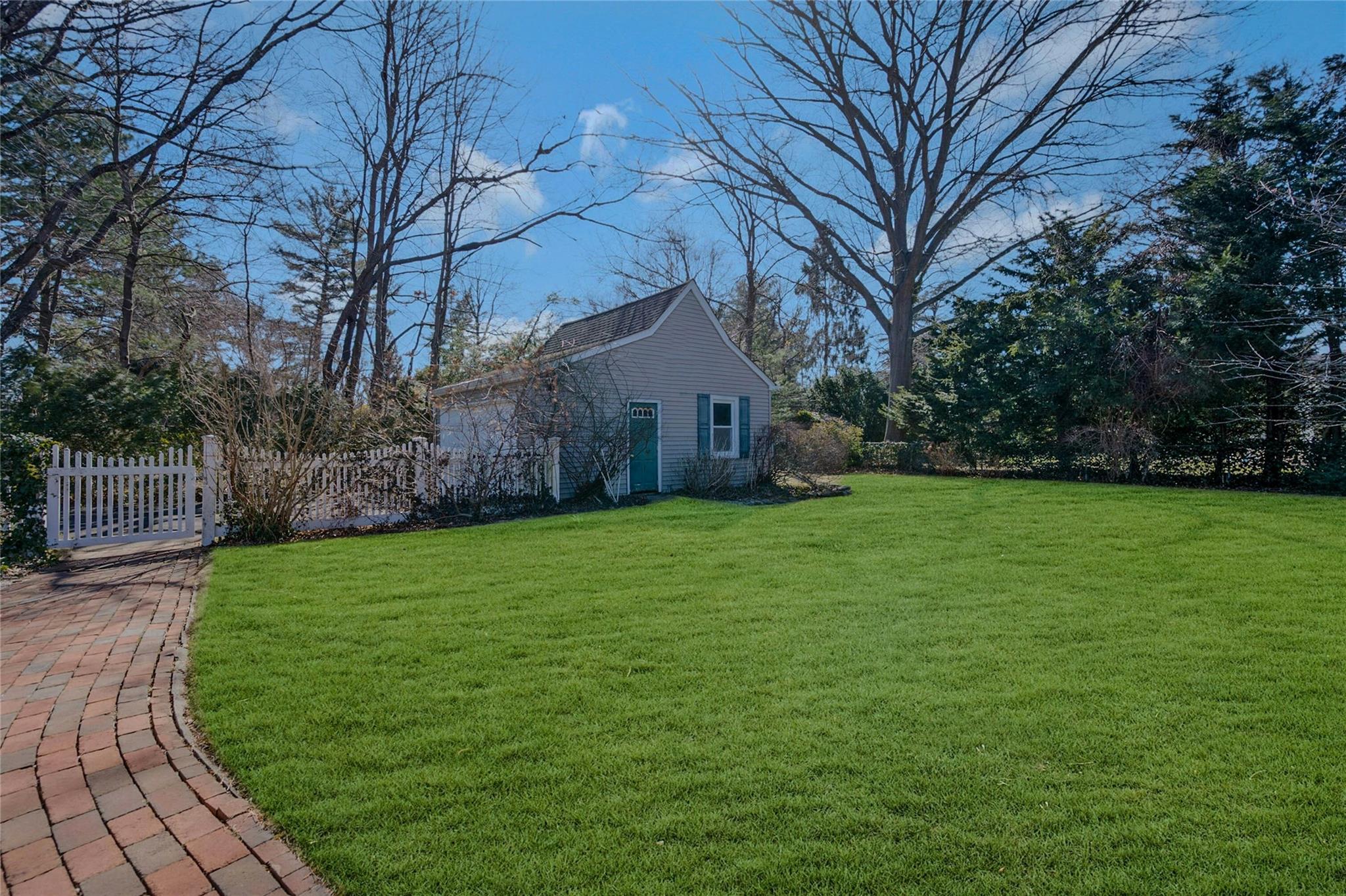 76 Tanyard Lane, Huntington, New York image 26