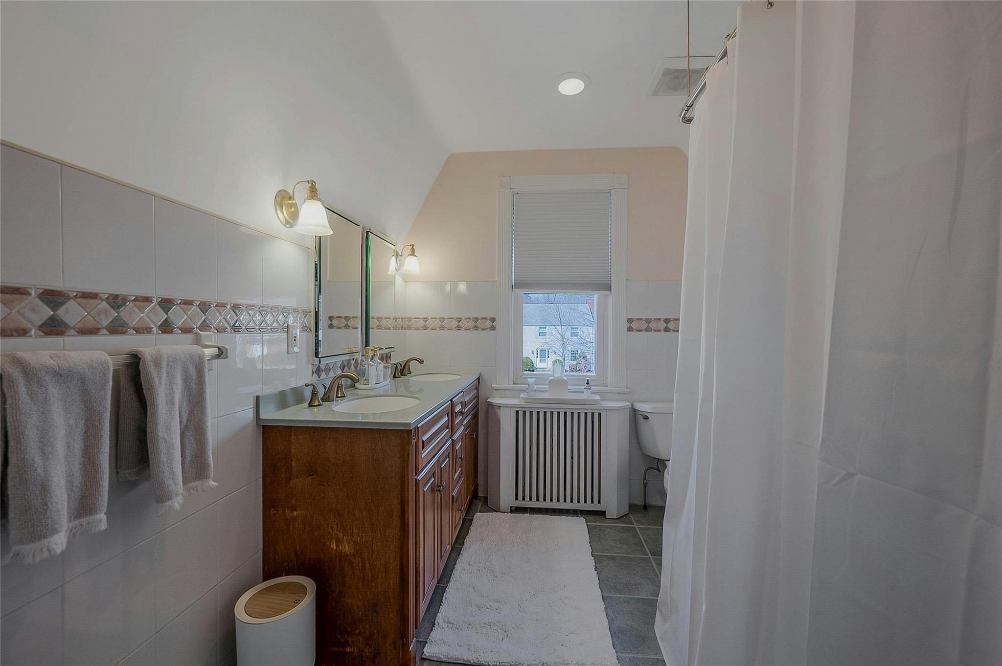 76 Tanyard Lane, Huntington, New York image 20