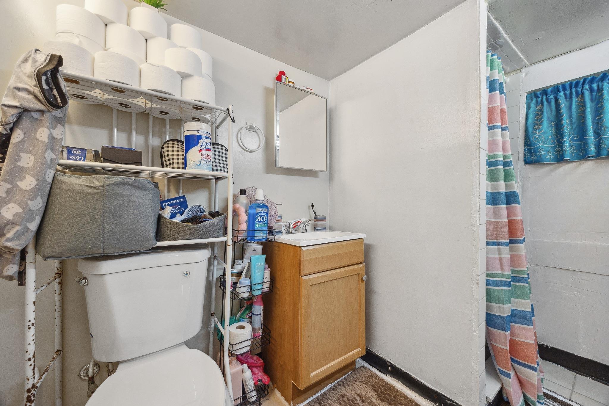 11010 204th Street, Jamaica, New York image 15