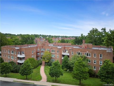 700 Scarsdale Avenue 2T Scarsdale NY 10583