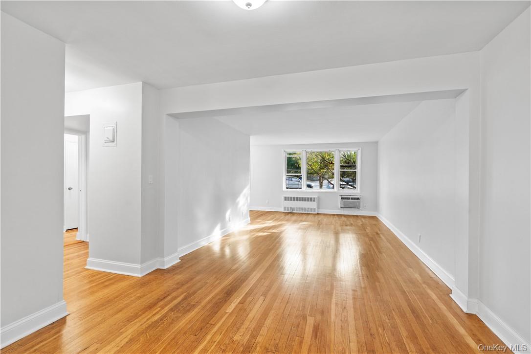 700 Scarsdale Avenue 2T