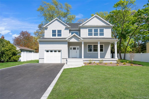 969 MANOR LN, BAY SHORE, NY 11706 - Image a48db8d6d50e5edce88ece0ffbd9cadc/1779646356