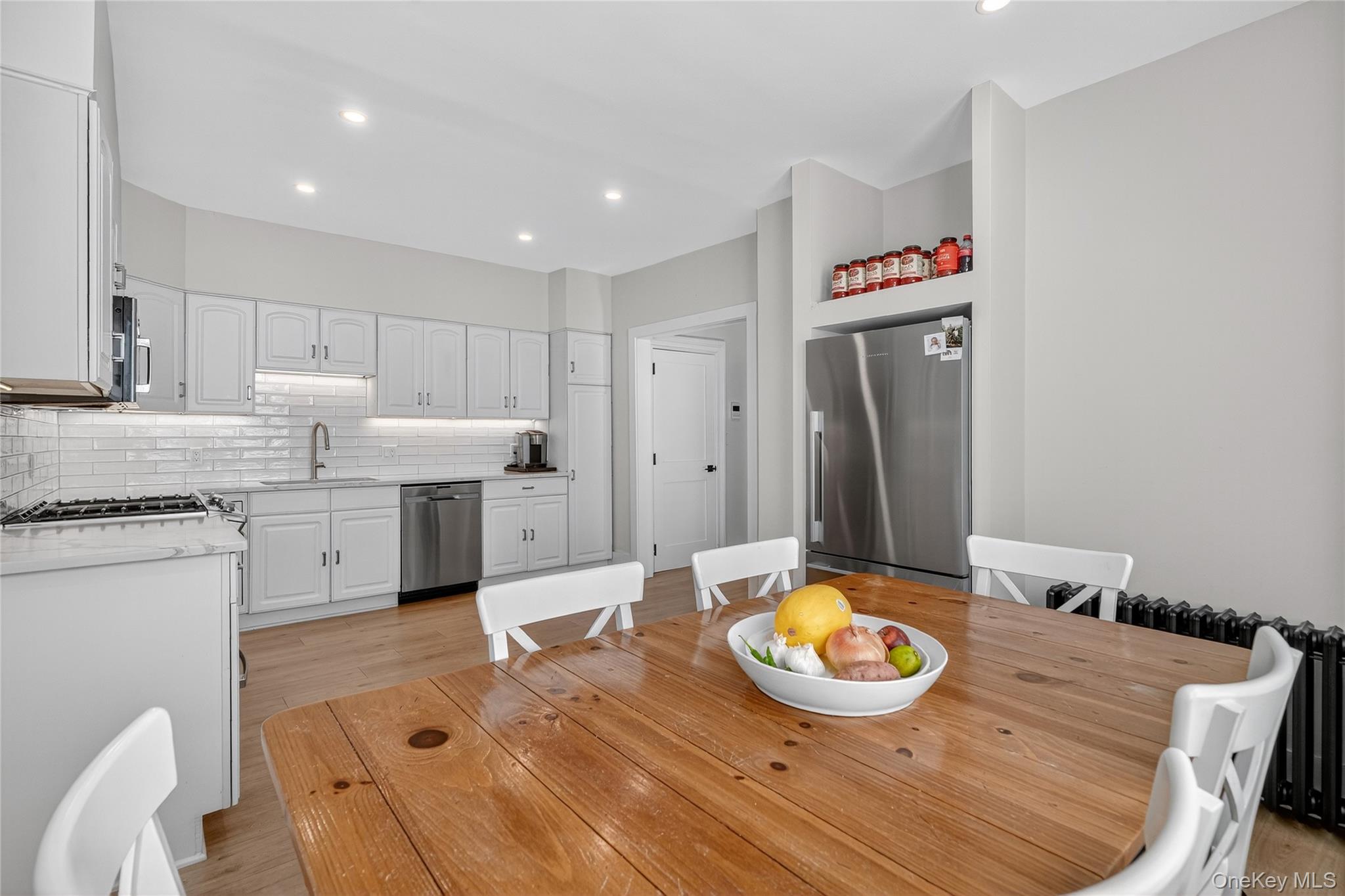 44 Madeleine Avenue 1