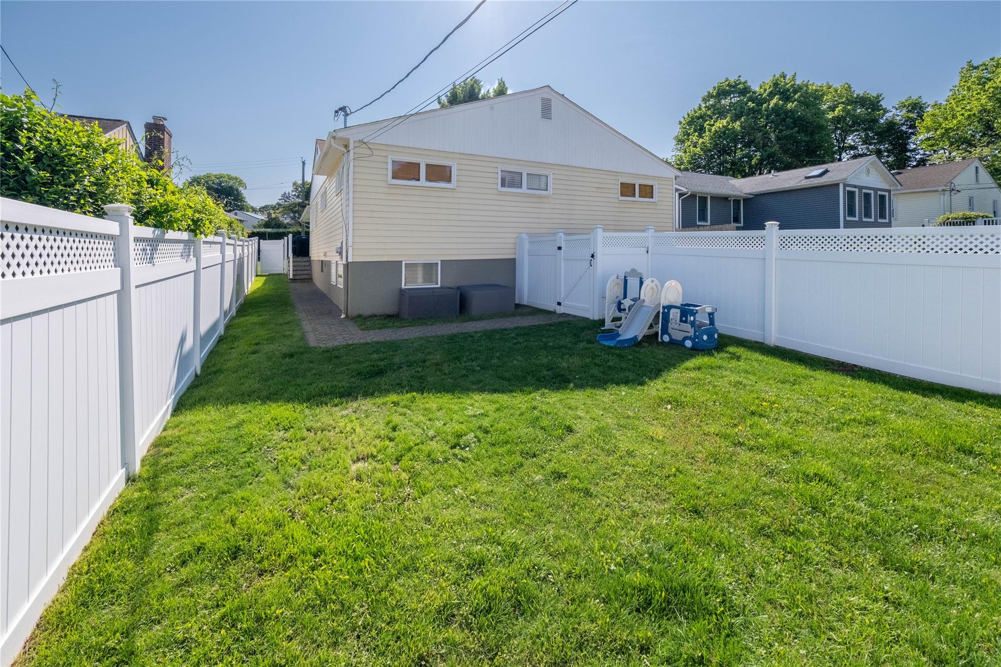 38 Price Street, Dobbs Ferry, New York image 24