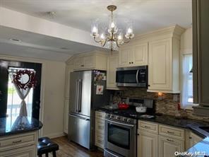 42 West Boulevard, East Rockaway, New York image 5
